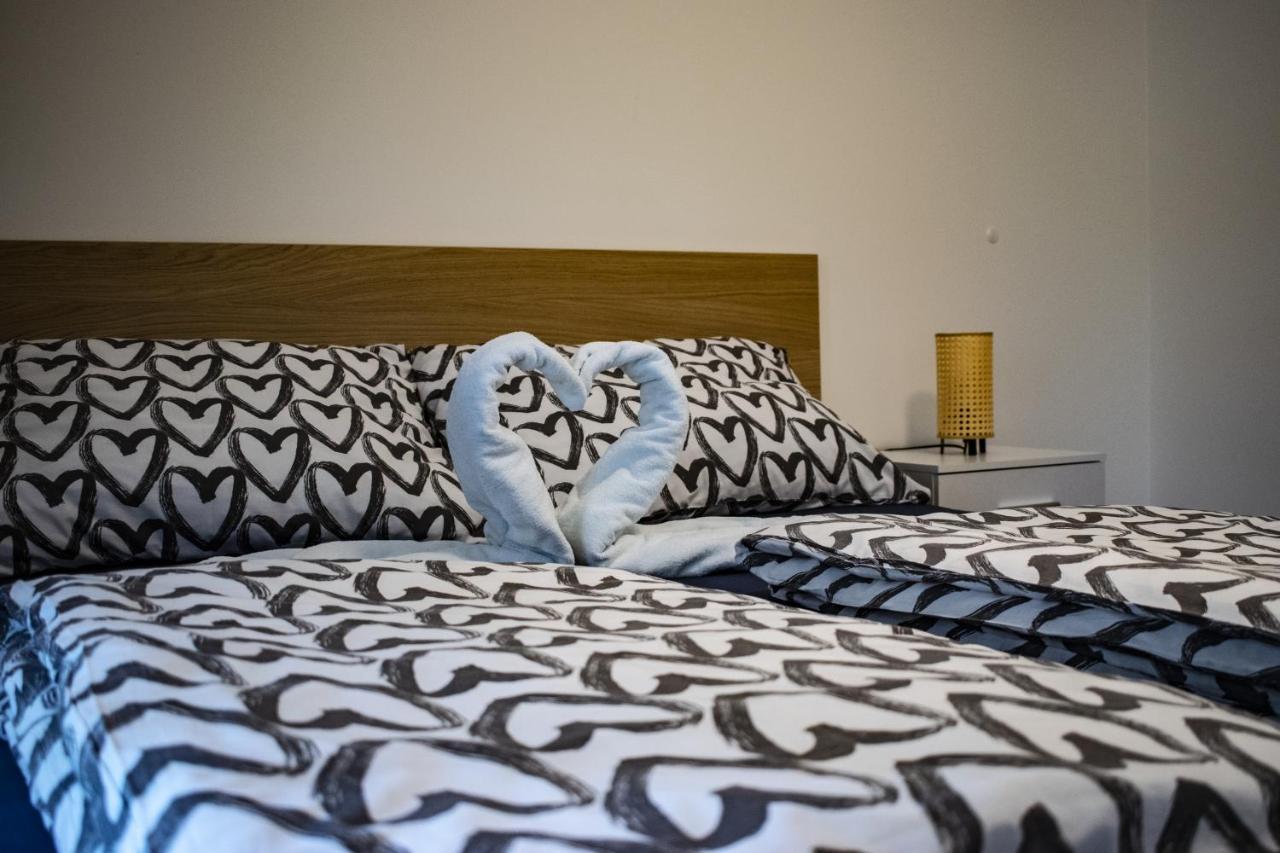 Apartment Vitkov - Free Parking Prague